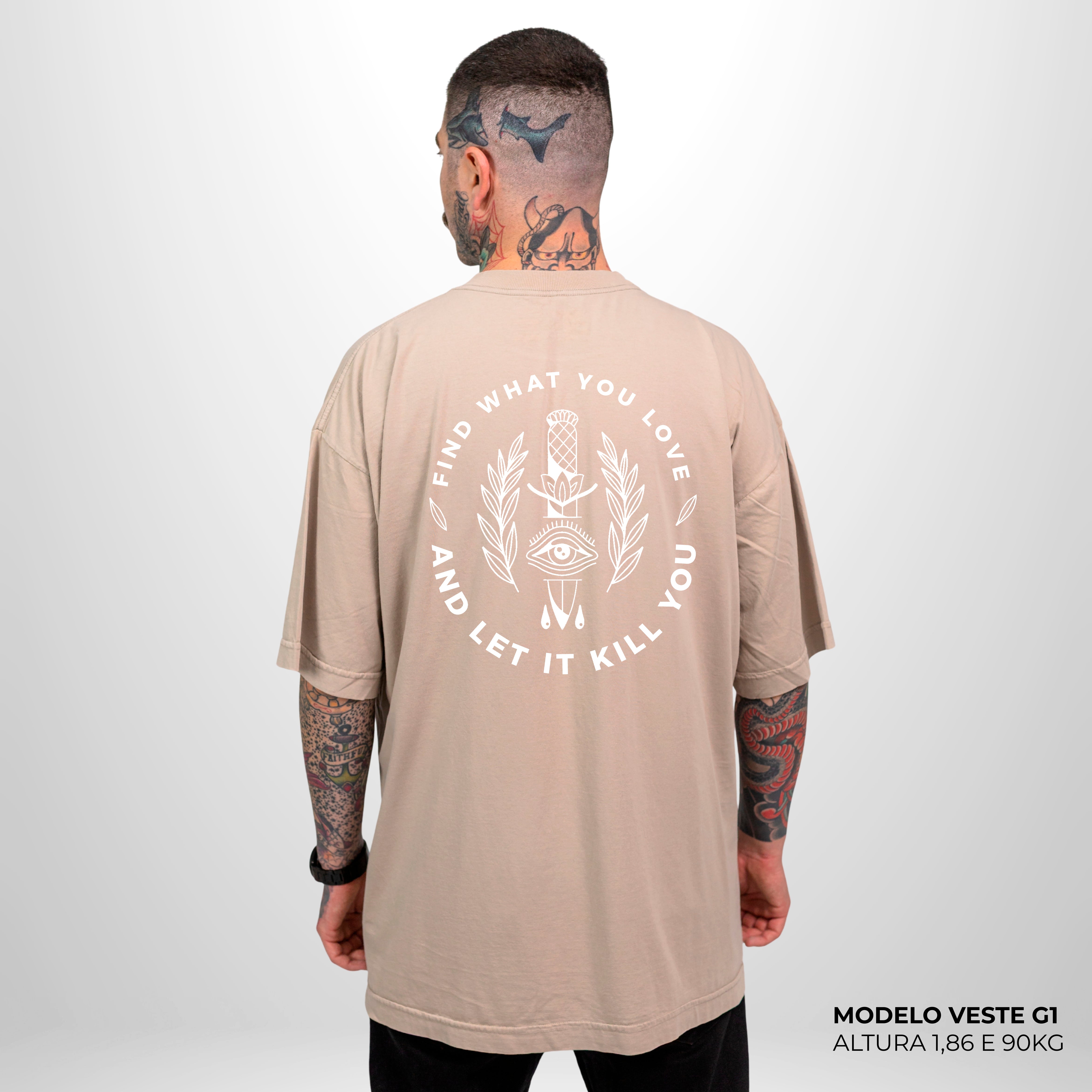 Camiseta Oversized Find What You Love Bege