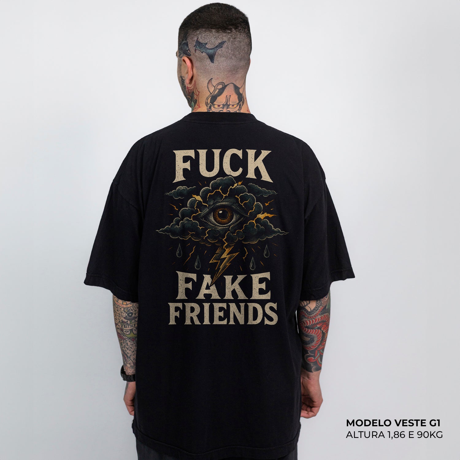 Camiseta Oversized Fuck Fake Friends Preta