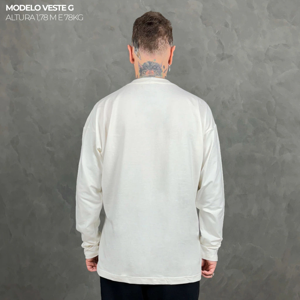 Camiseta Manga Longa Oversized Lisa Off White
