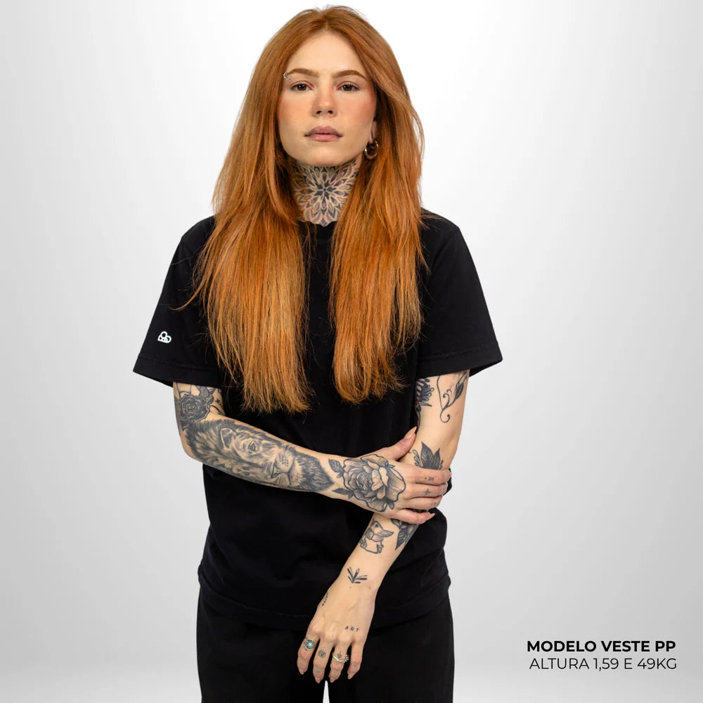 Camiseta Basic WNC Lisa Preto