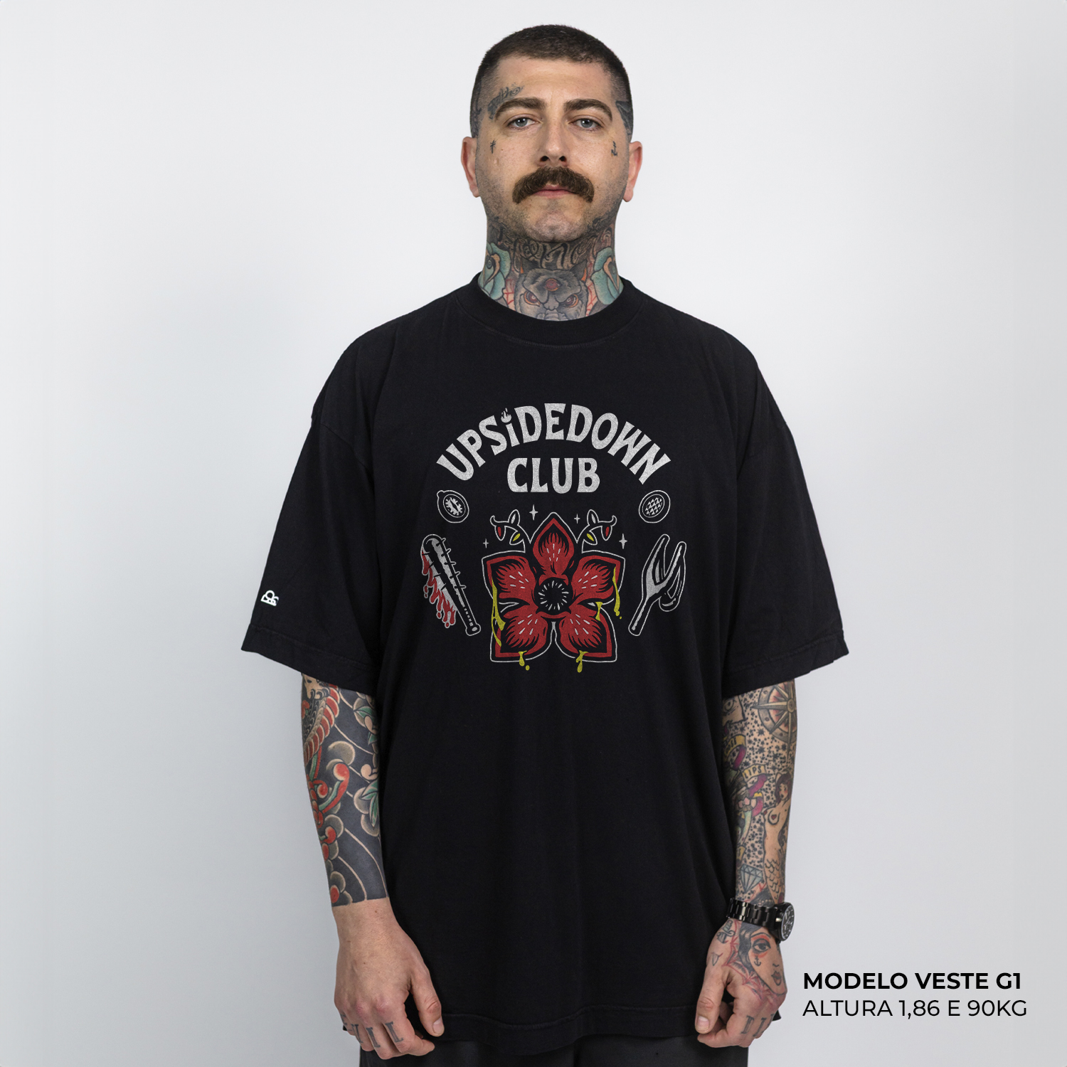 Camiseta Oversized Stranger Things Upside Down Club Preto