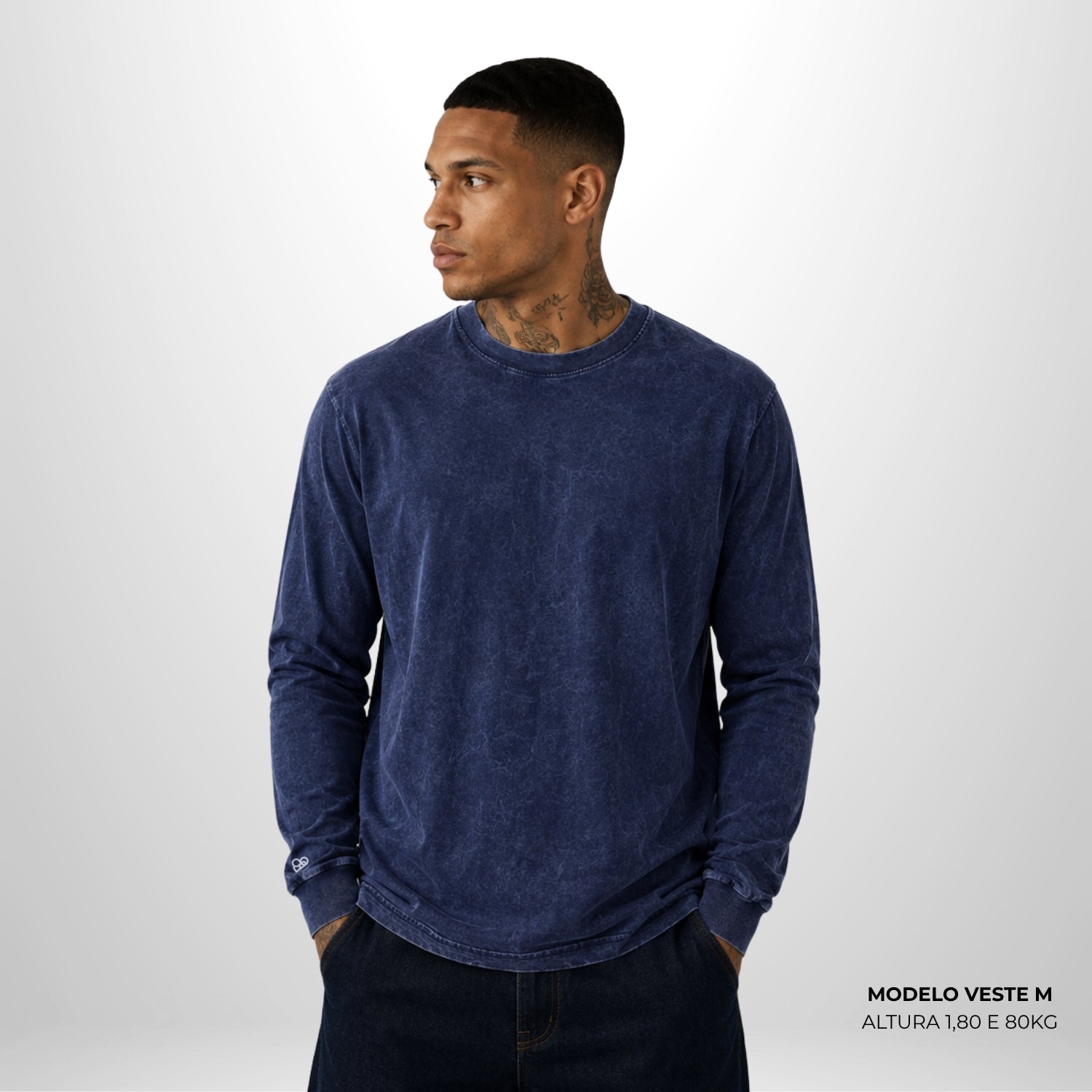 Camiseta Manga Longa Oversized Azul Estonado