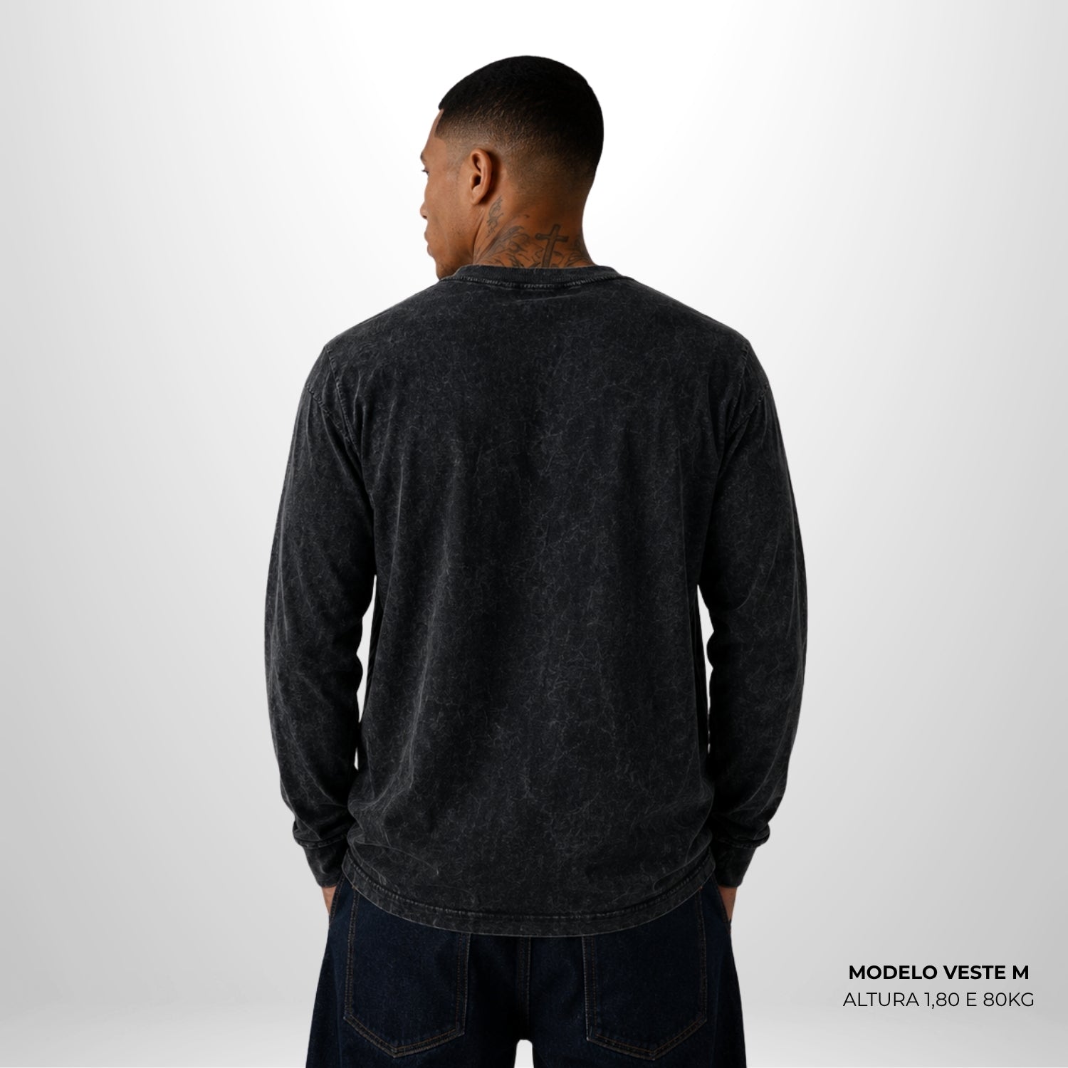 Camiseta Manga Longa Oversized Preto Estonado