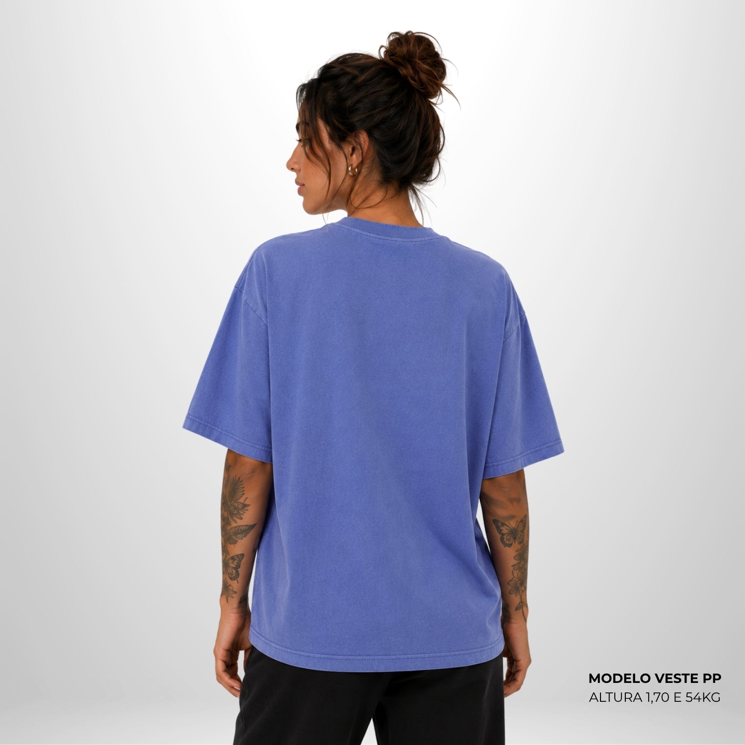 Camiseta Oversized WNC Lisa Azul Envelhecido