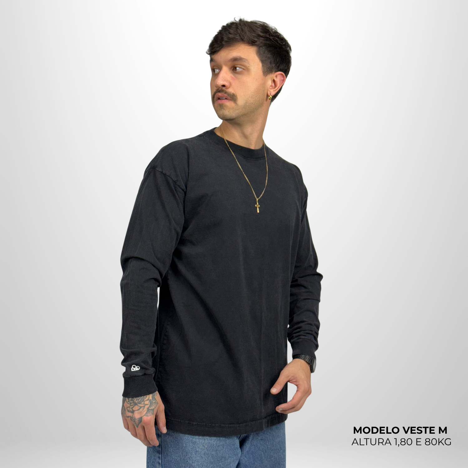 Camiseta Manga Longa Oversized Preto Vintage