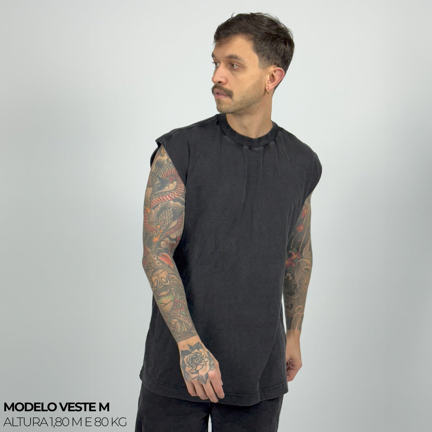 Regata Oversized Preto Vintage