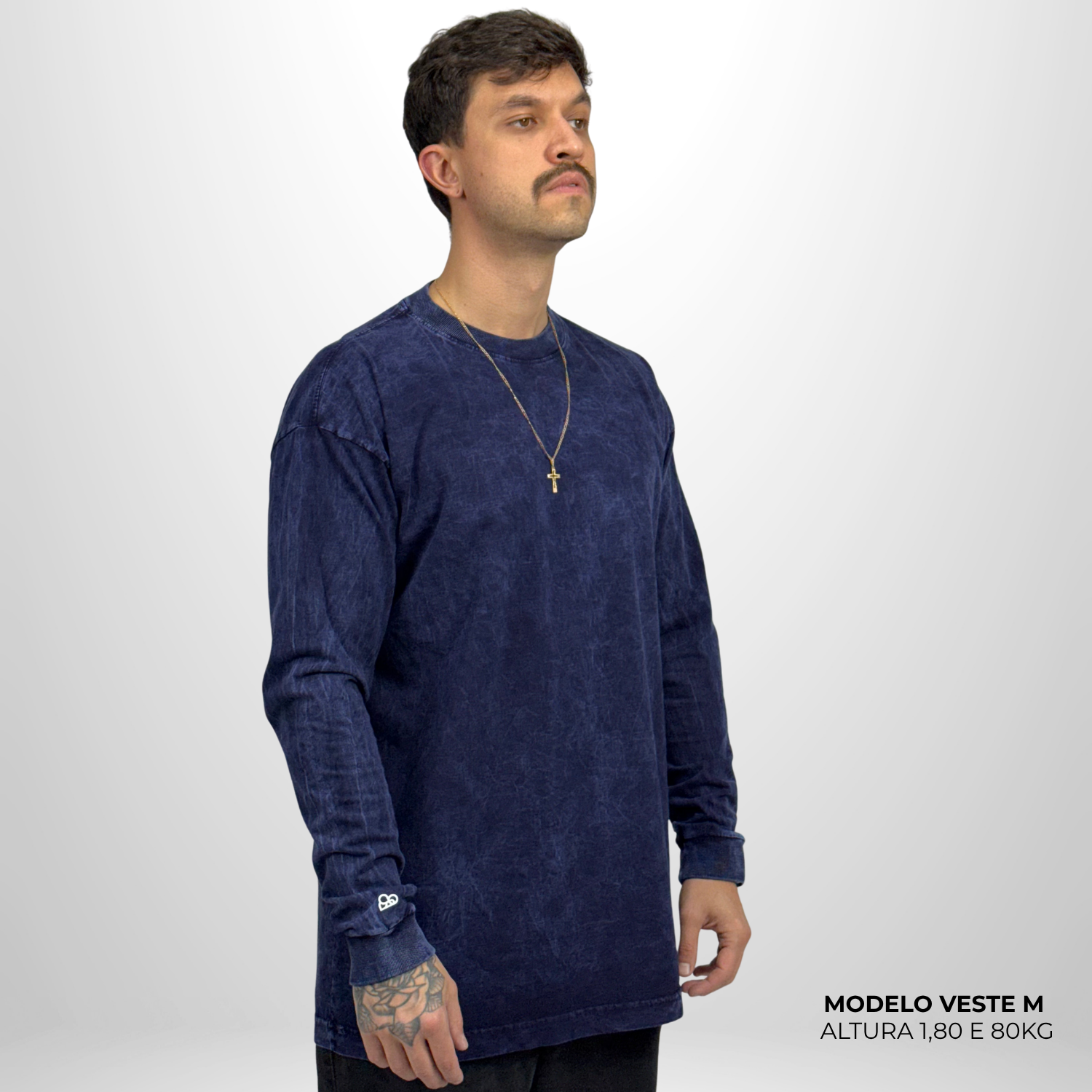 Camiseta Manga Longa Oversized Azul Estonado