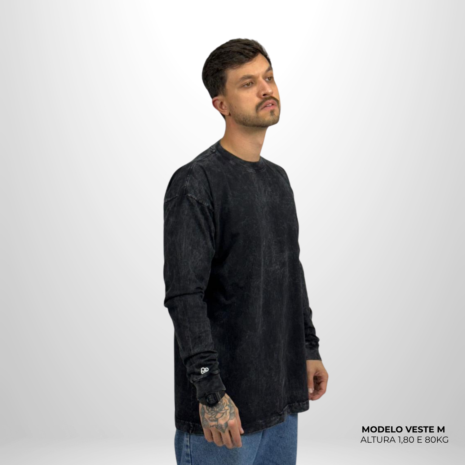 Camiseta Manga Longa Oversized Preto Estonado