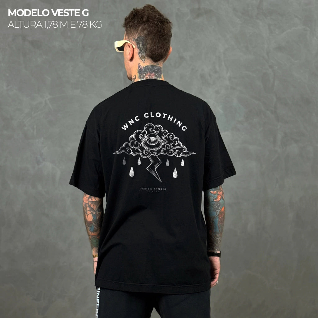 Camiseta Oversized Sad Cloud Preto