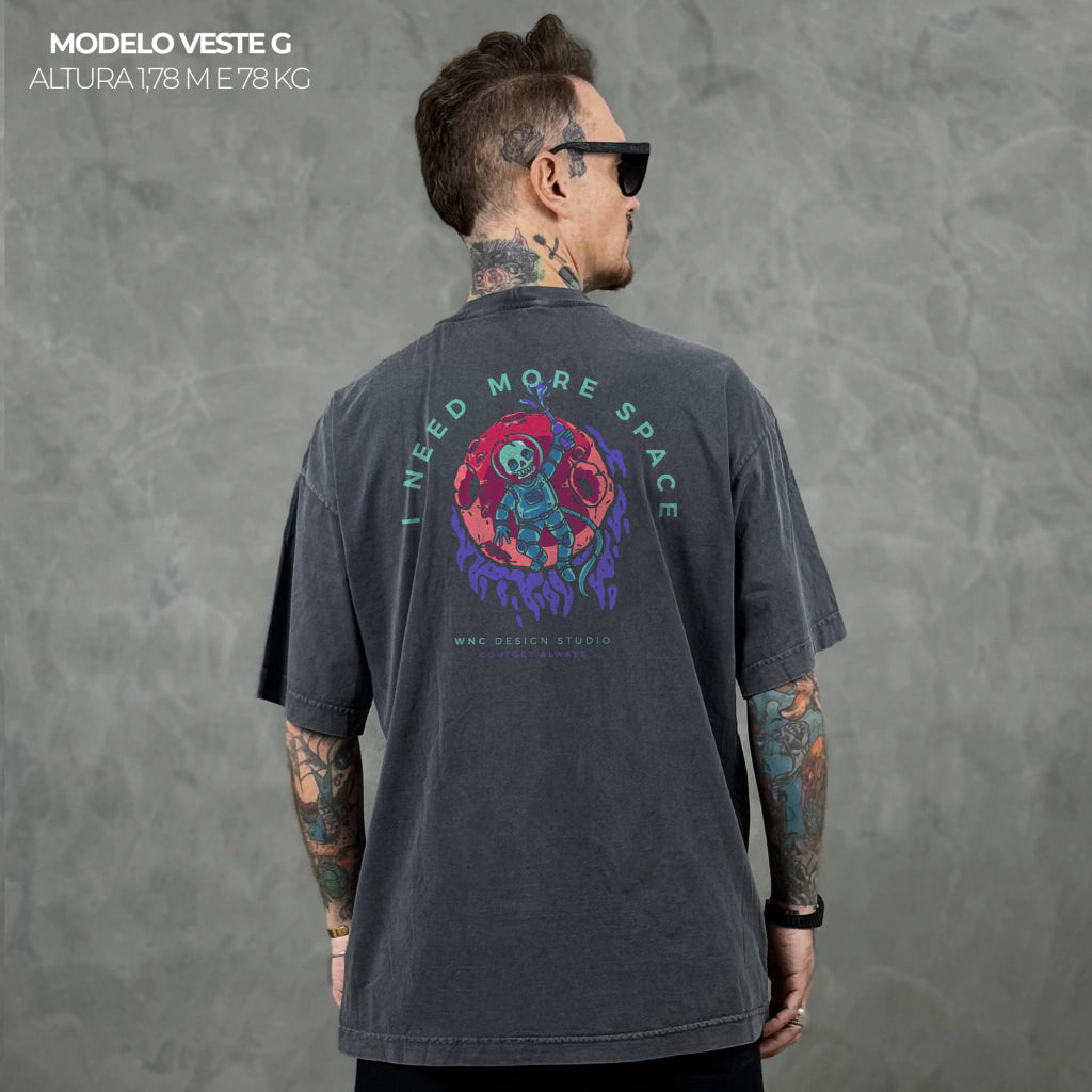 Camiseta Oversized Skull Space Cinza