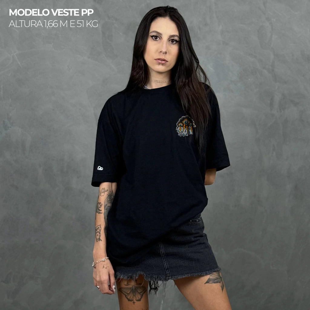 Camiseta Oversized Crying Cloud Preta