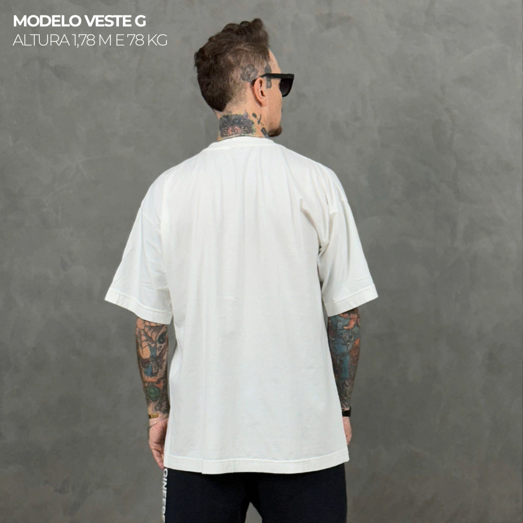 Camiseta Oversized Simple Off White