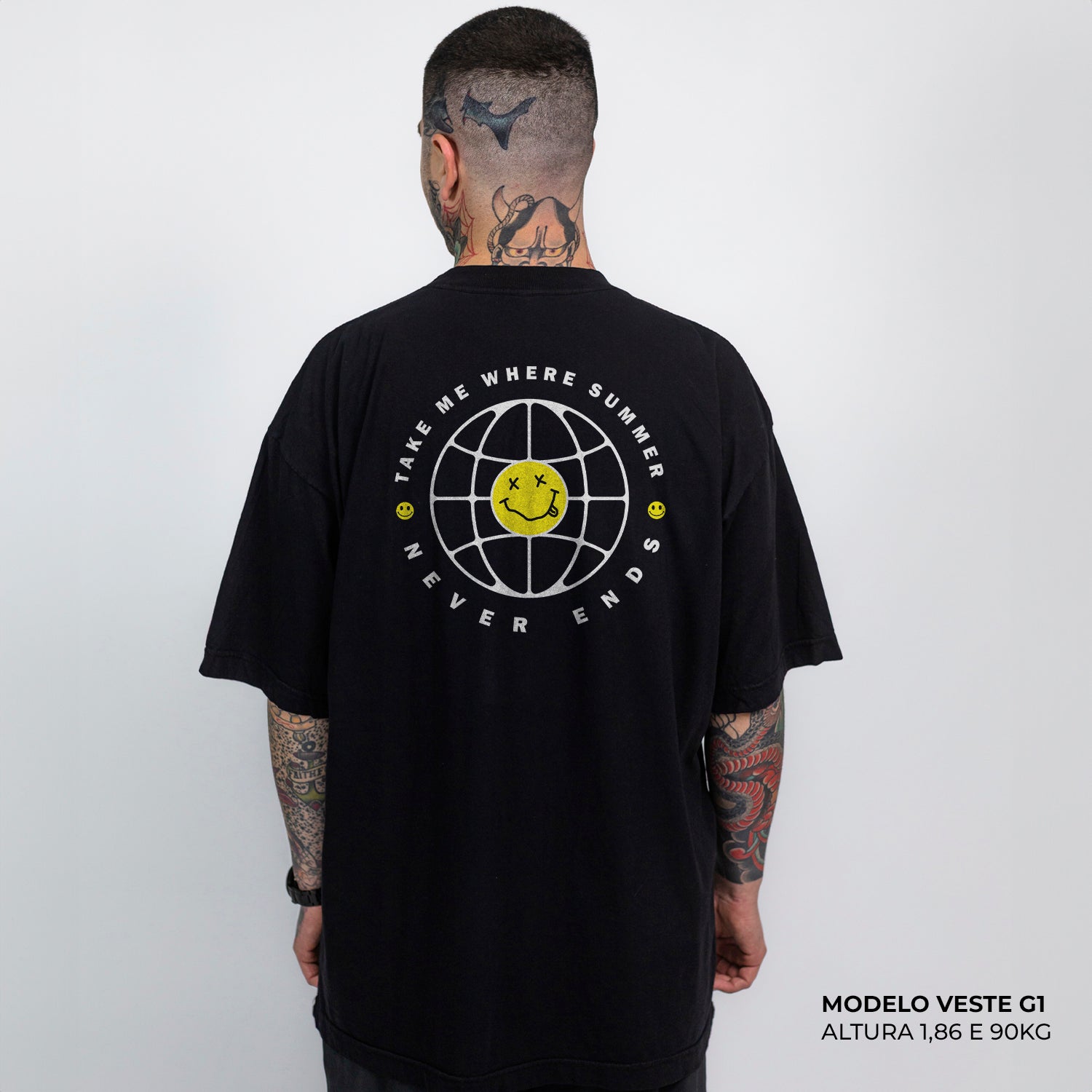 Camiseta Oversized Take Me When Summer Never Ends Preto