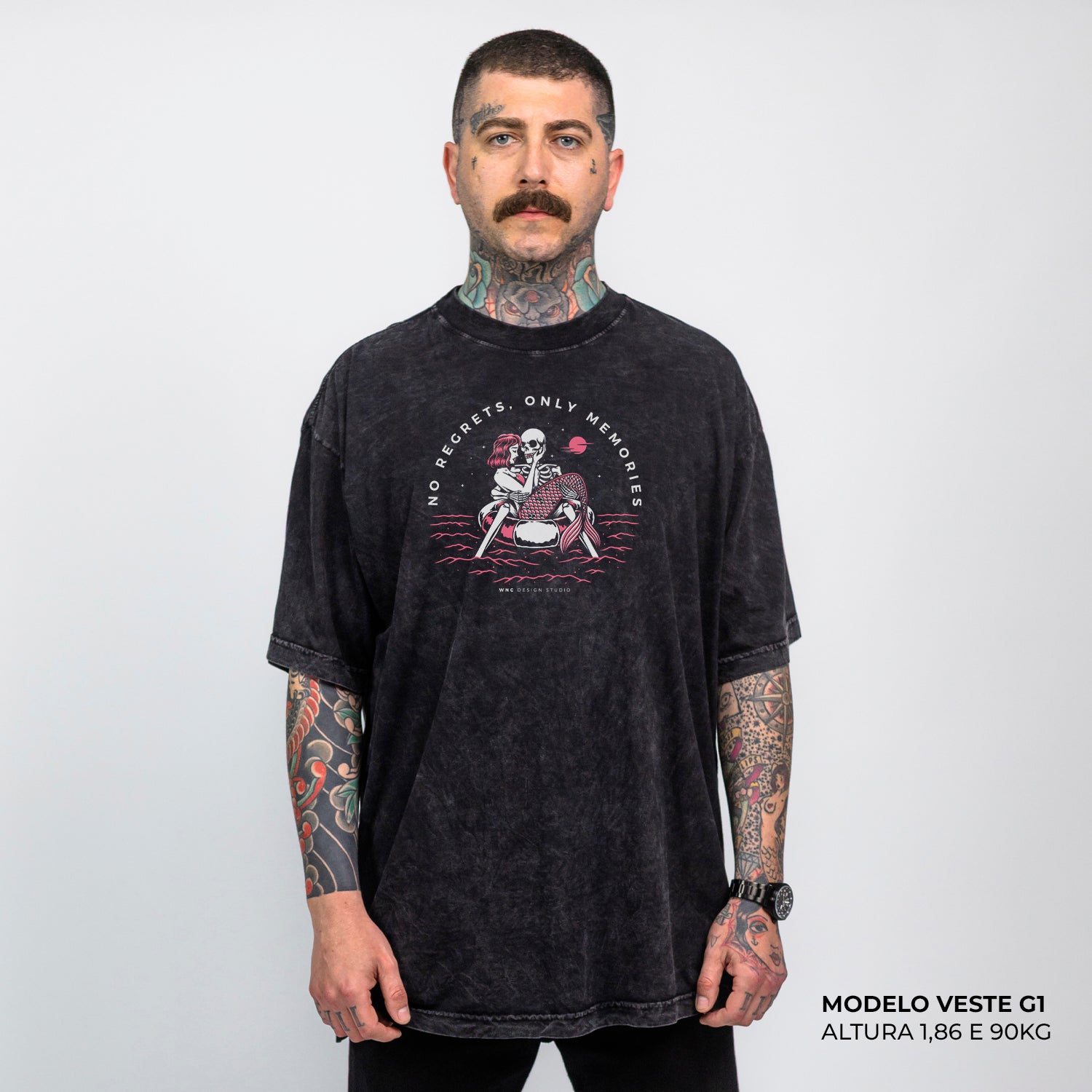 Camiseta Oversized No Regrets Only Memories Preto Estonado