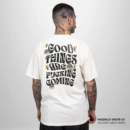 Camiseta Basic WNC Good Things Are Fucking Coming Off White