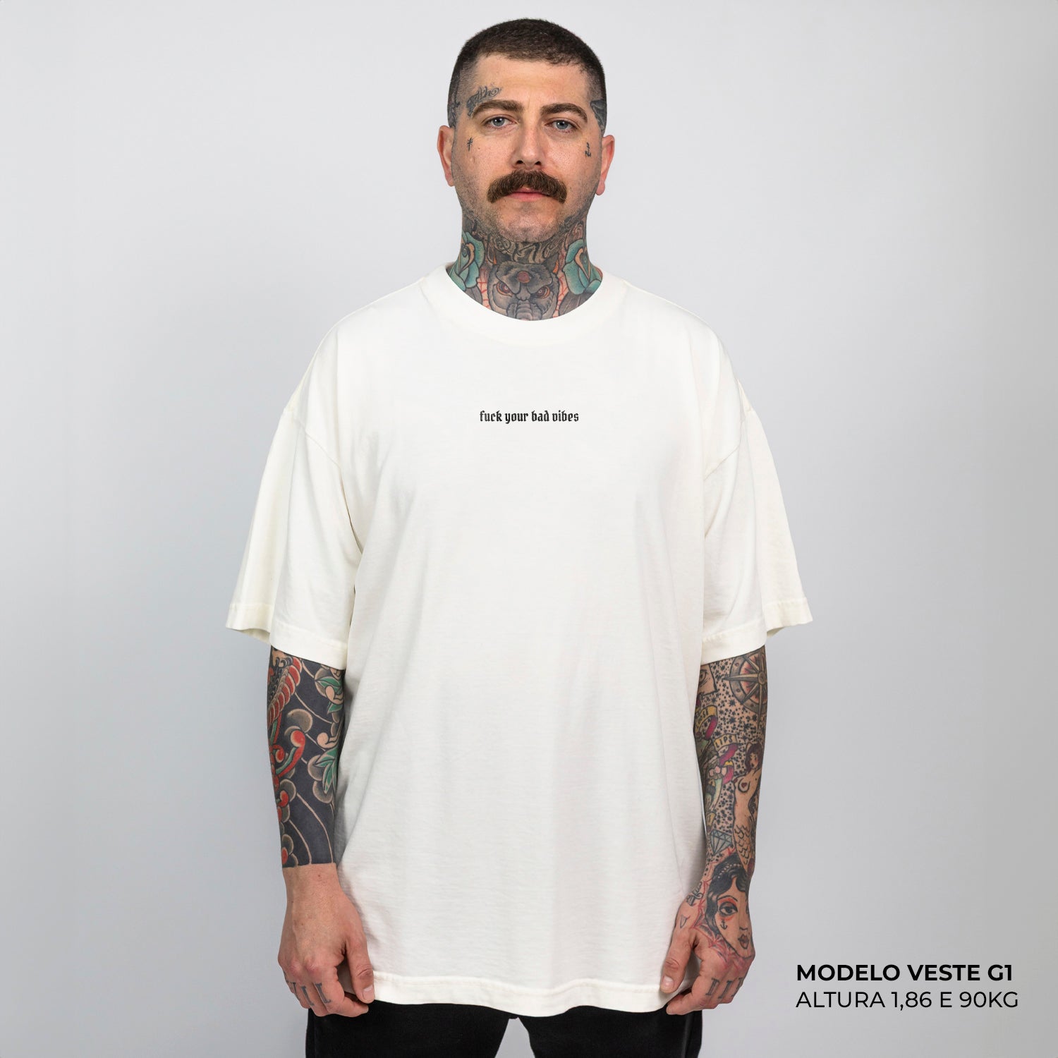 Camiseta Oversized Fuck Your Bad Vibes Off White