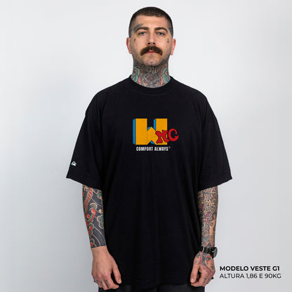 Camiseta Oversized Music Television Preta