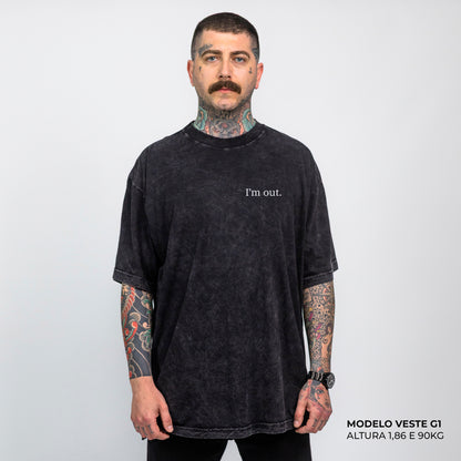 Camiseta Oversized I'm Out Preto Estonado