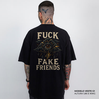 Camiseta Oversized Fuck Fake Friends Preta