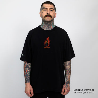 Camiseta Heavy Stranger Things Eddie Munson Algodão Encorpado Preto