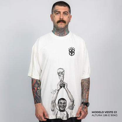 Camiseta Oversized Capitão do Penta Off White