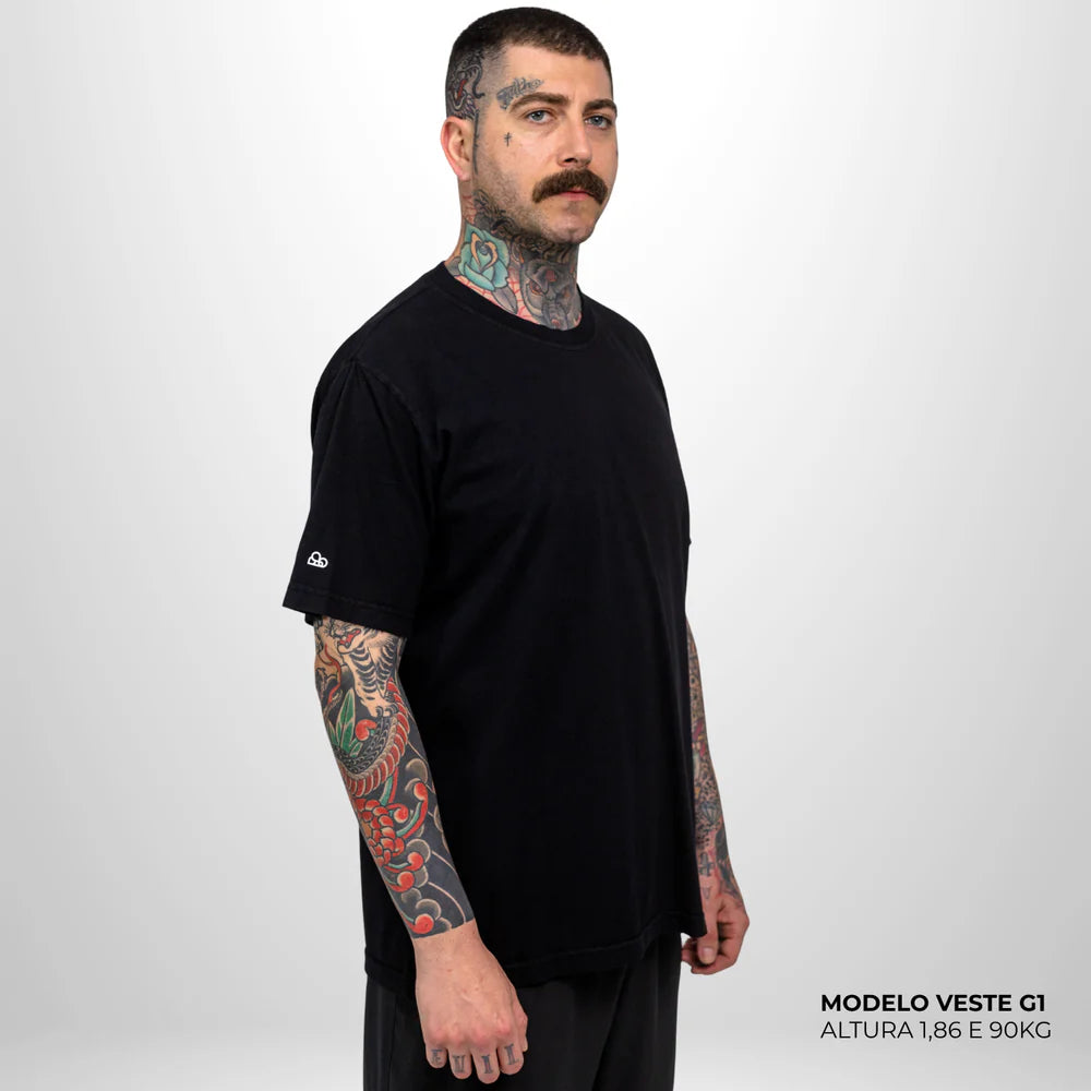 Camiseta Basic WNC Lisa Preto