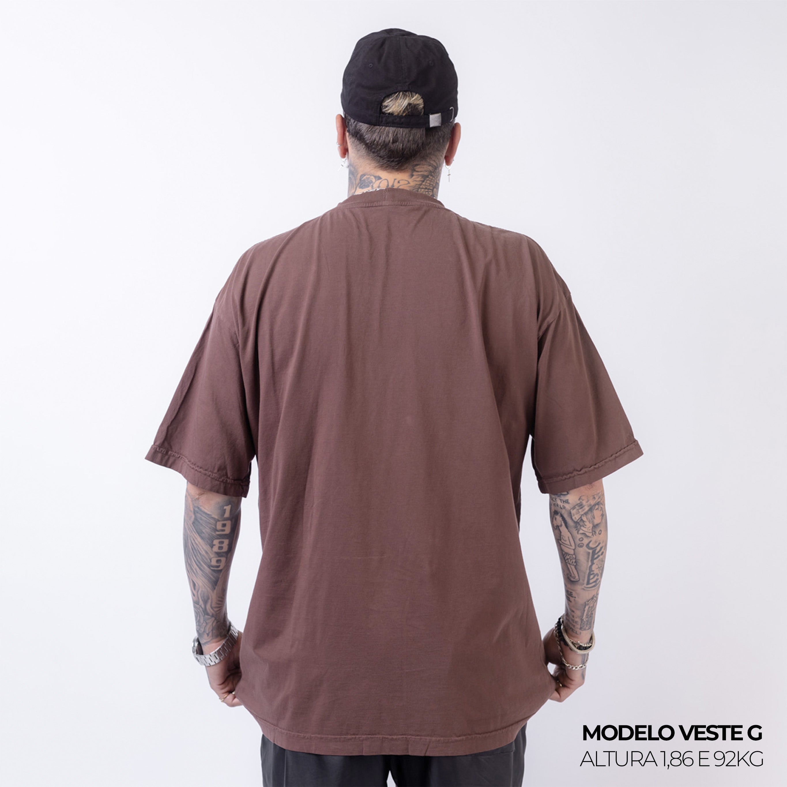 Camiseta Oversized Lisa Marrom Zero Encolhimento