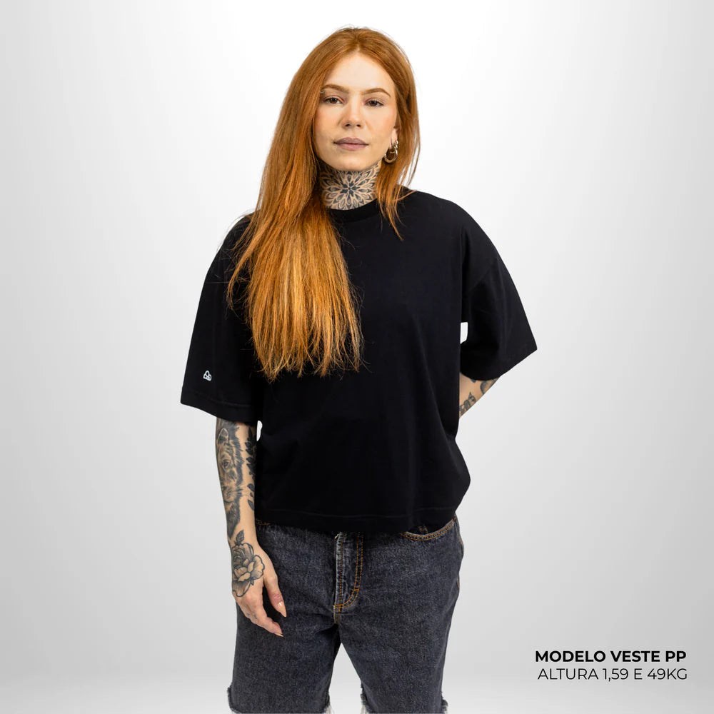 Camiseta Boxy WNC lisa Preto