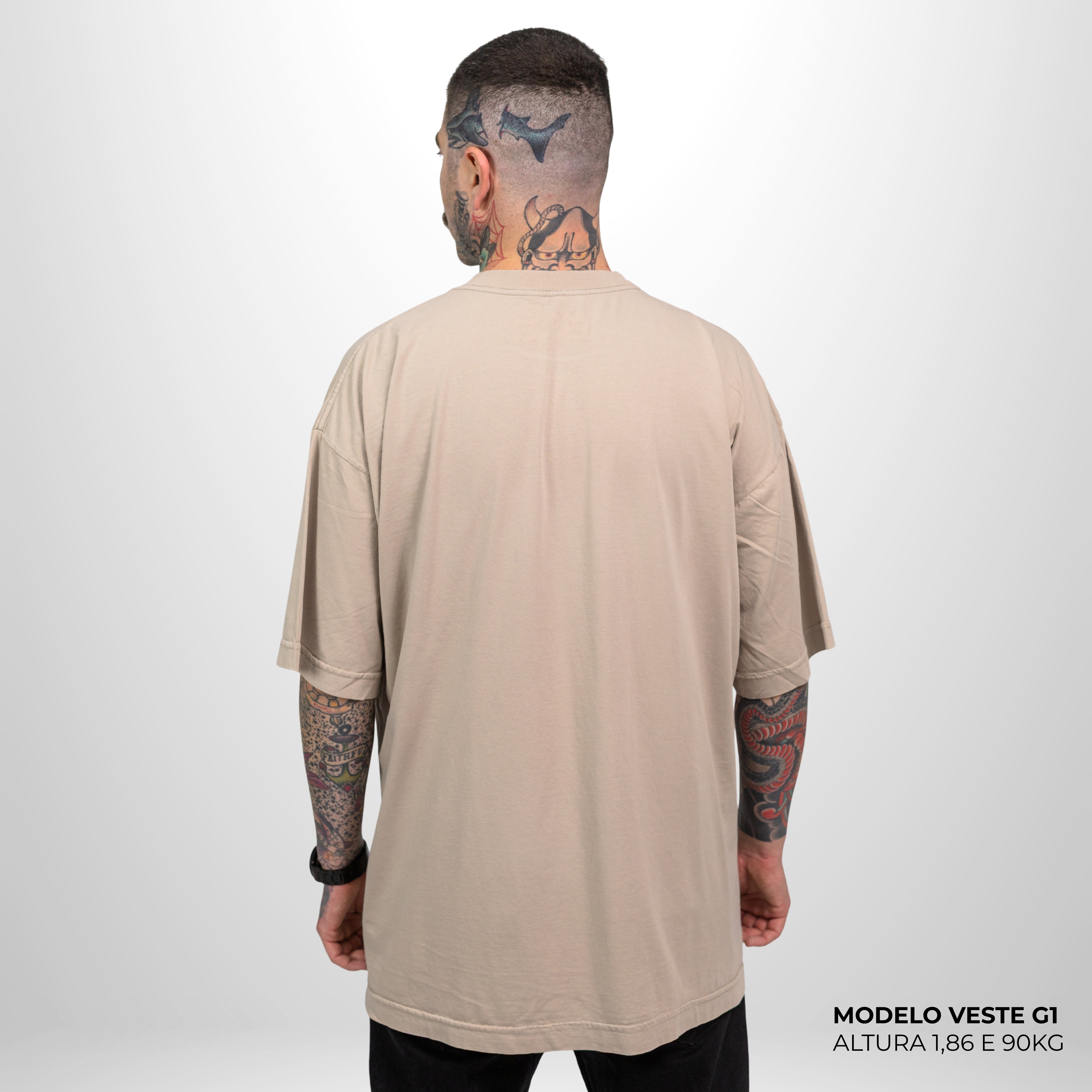 Camiseta Oversized Flipper Bege