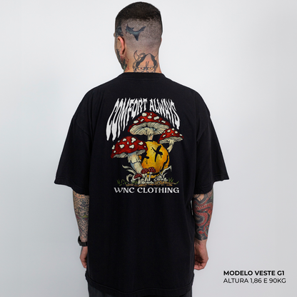 Camiseta Oversized Smile Preto