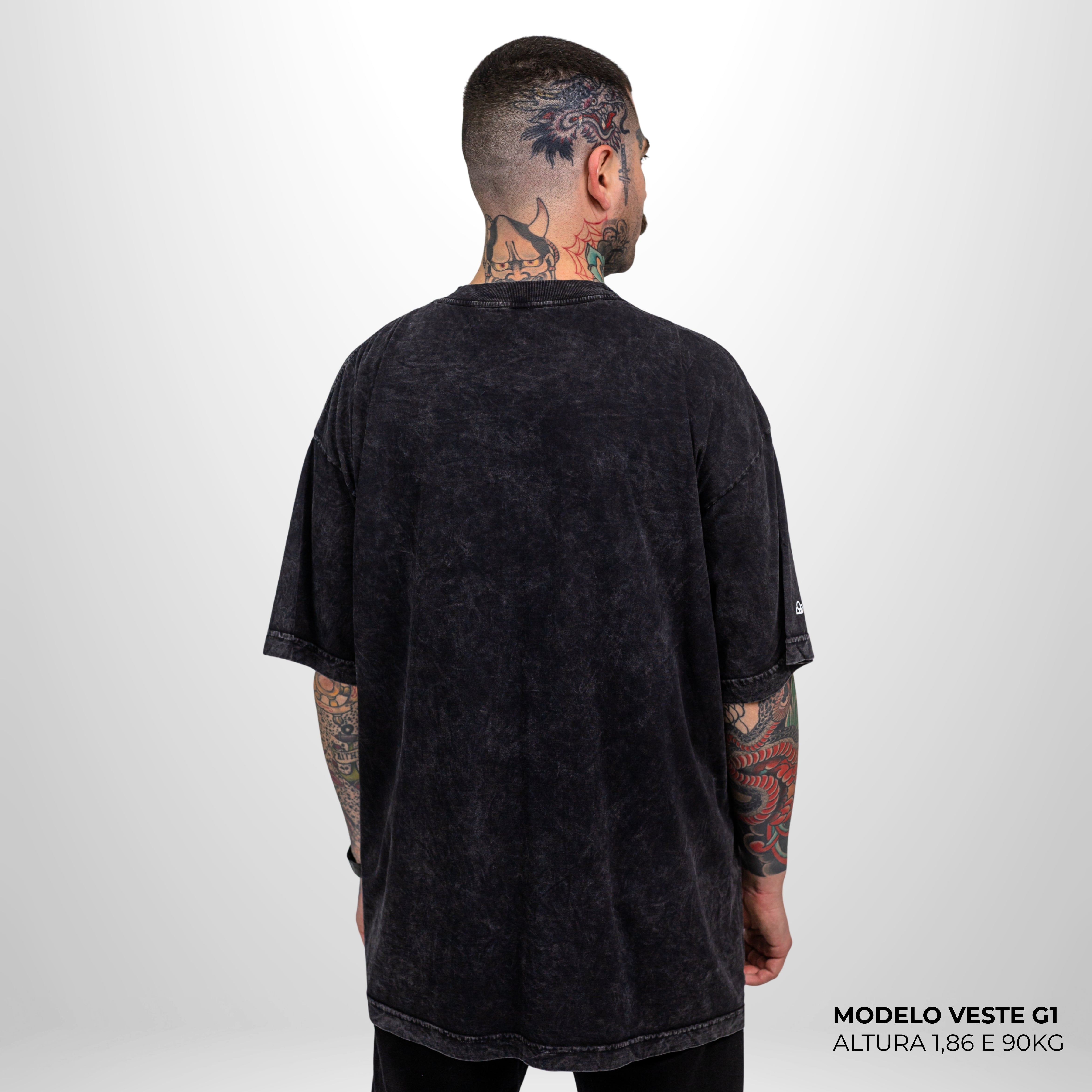 Camiseta Oversized No Regrets Only Memories Preto Estonado