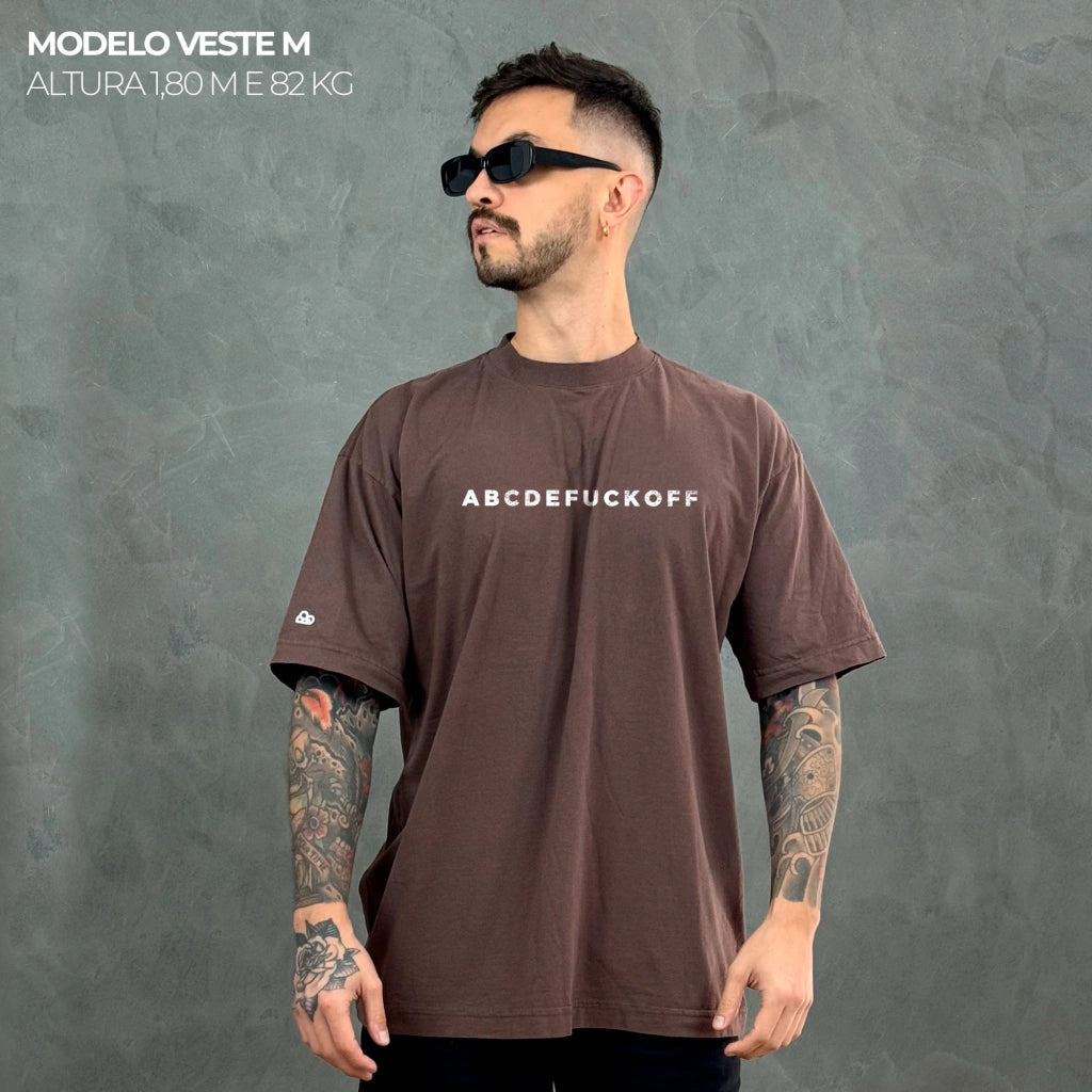Camiseta Oversized ABCDEFUCKOFF Marrom