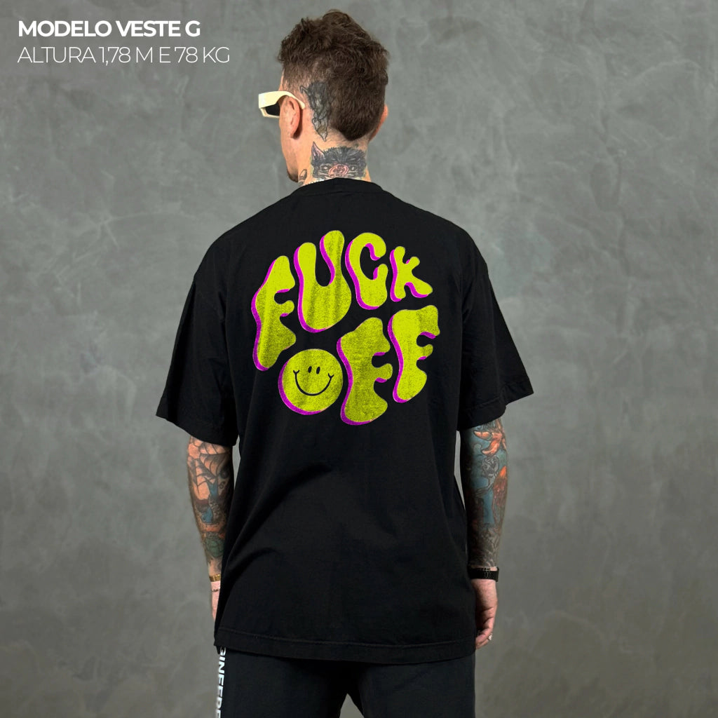 Camiseta Oversized Fuck Off Preto