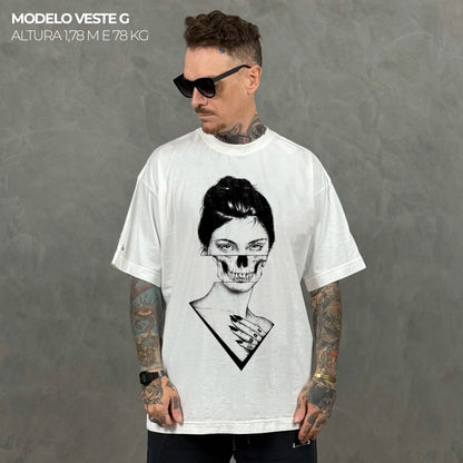 Camiseta Oversized WNC Girl Off White