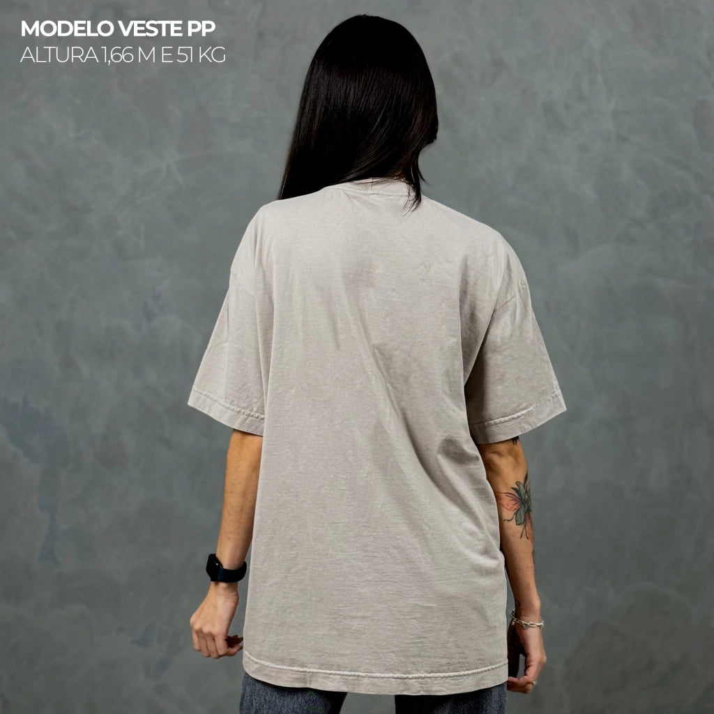 Camiseta Oversized Rose Knife  Bege