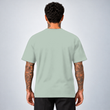 Camiseta Basic WNC Lisa Verde Claro, vista de costas no modelo sem logo visível