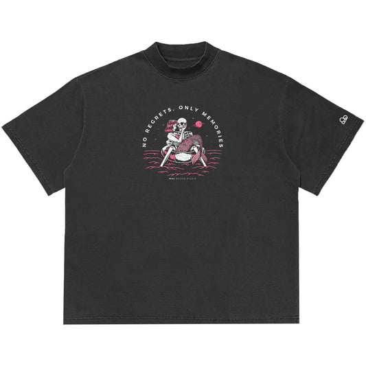 Camiseta Oversized No Regrets Only Memories Cinza