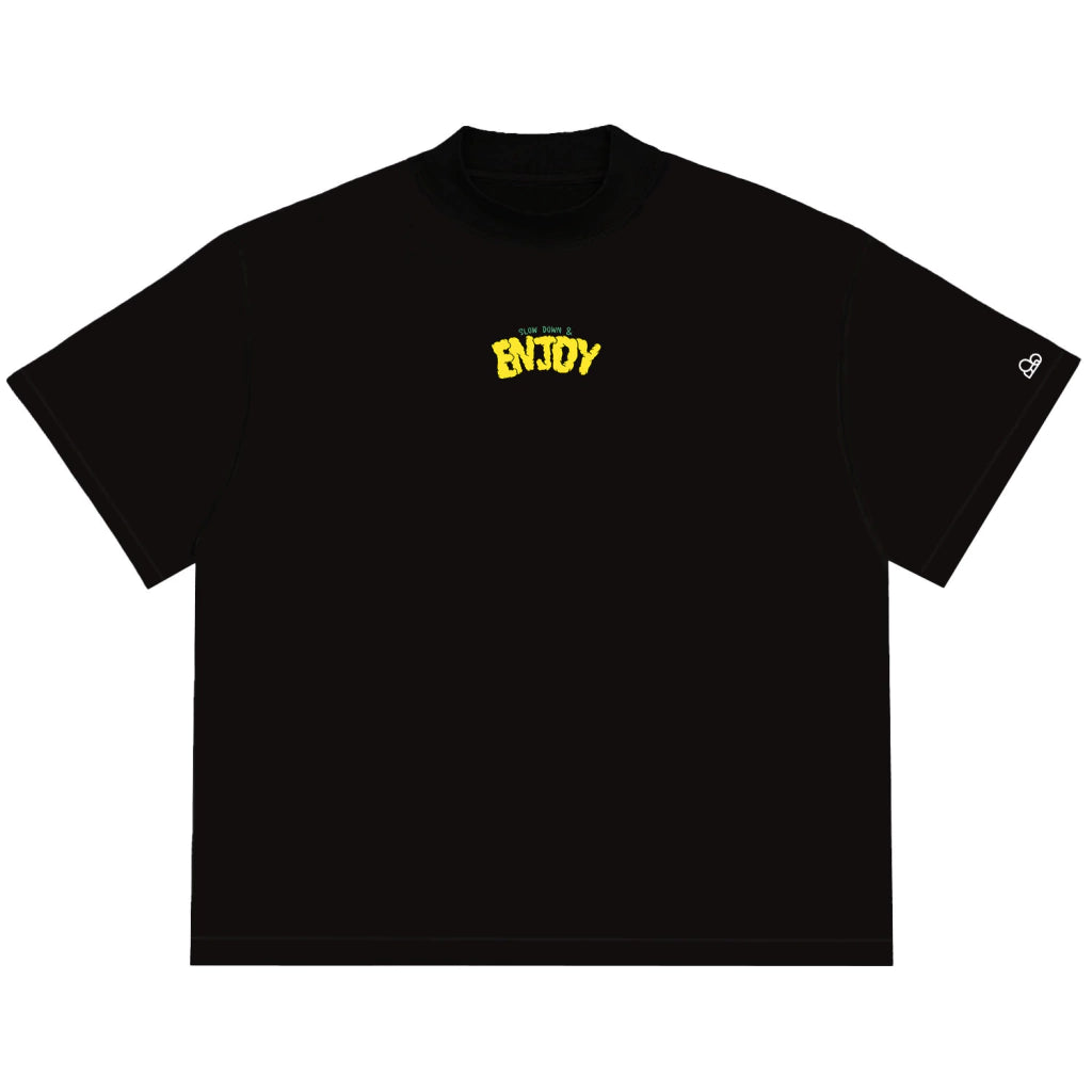 Camiseta Oversized Slow Down & Enjoy Preto