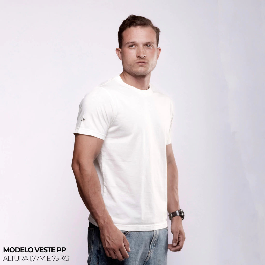 Camiseta Basic WNC Lisa