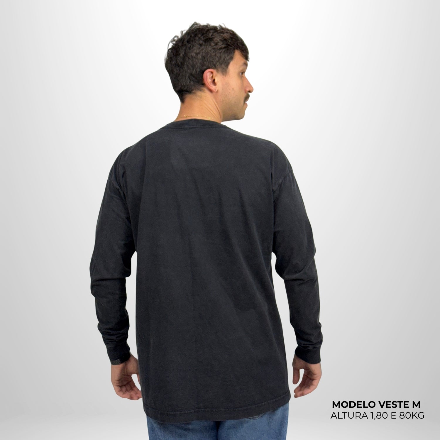 Camiseta Manga Longa Oversized Dreamy Preto Vintage