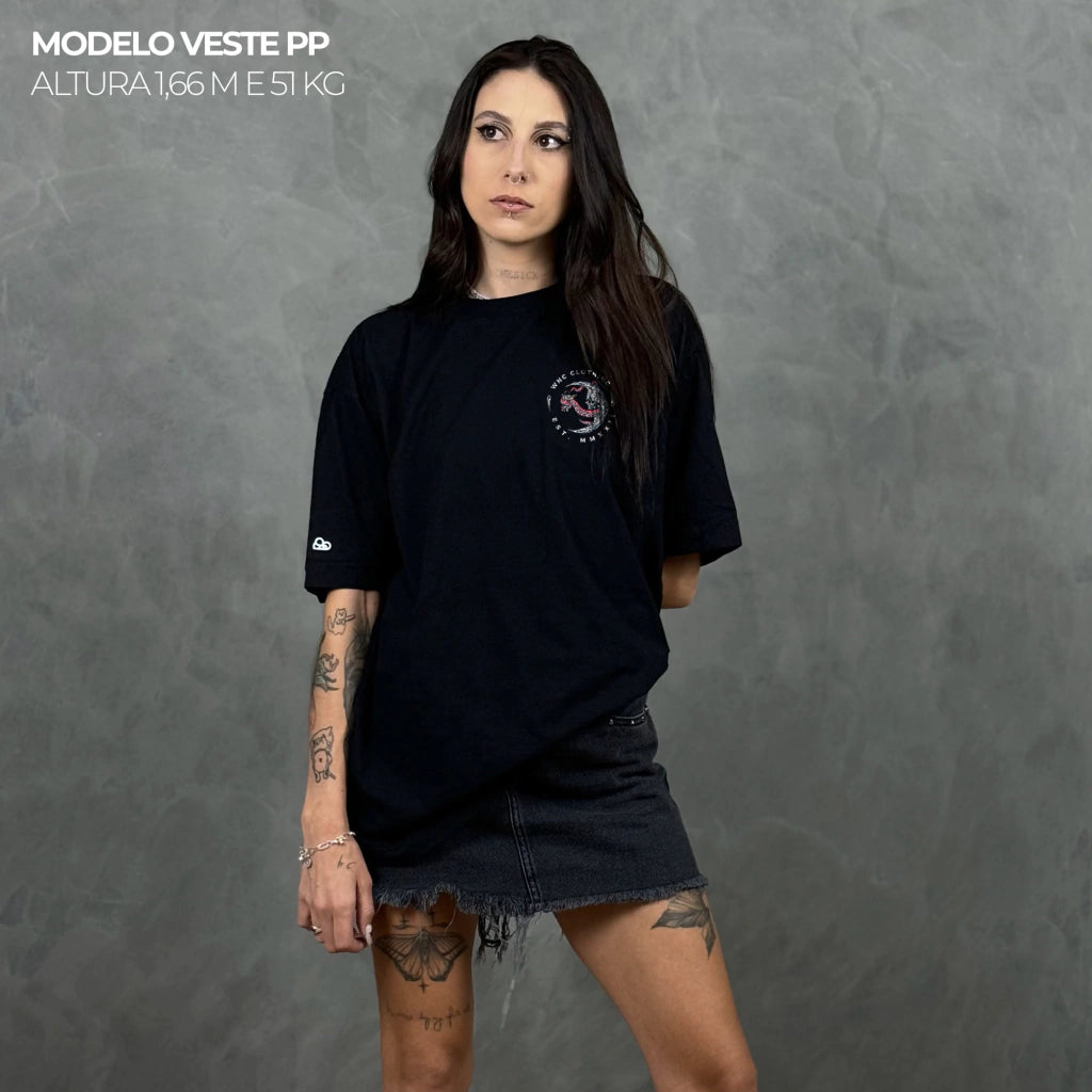 Camiseta Oversized Skull Moon Preto