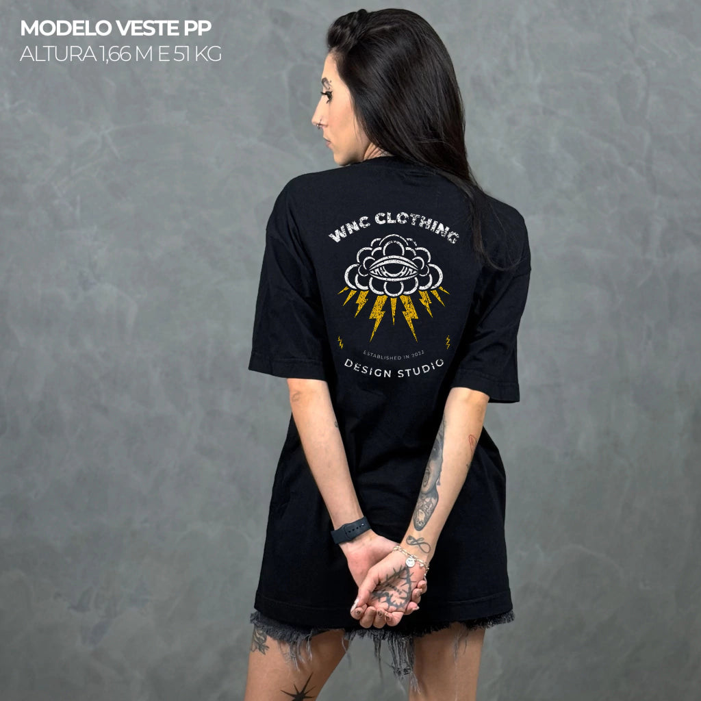 Camiseta Oversized Thunder Cloud Preto