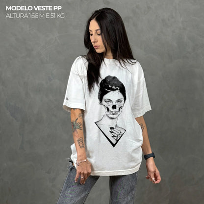 Camiseta Oversized WNC Girl Off White