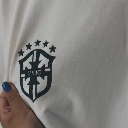Camiseta Oversized Ronaldinho 10 Brasil Off White