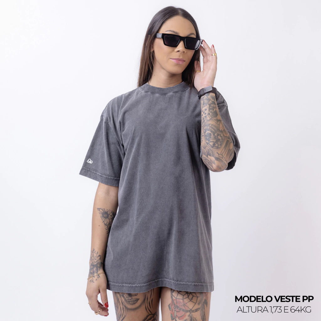Camiseta Oversized Lisa Cinza Zero Encolhimento