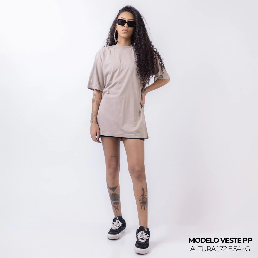 Camiseta Oversized Lisa Bege Zero Encolhimento